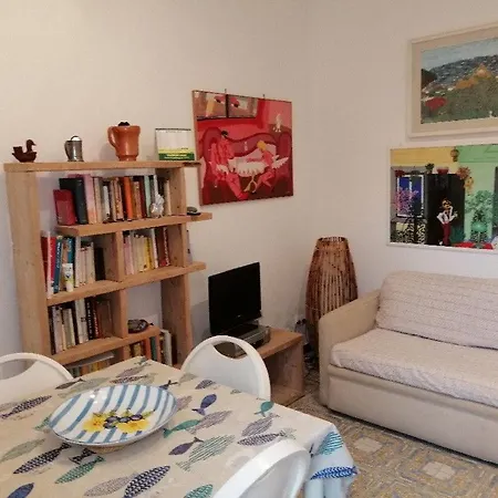 Atoma Apartmán *